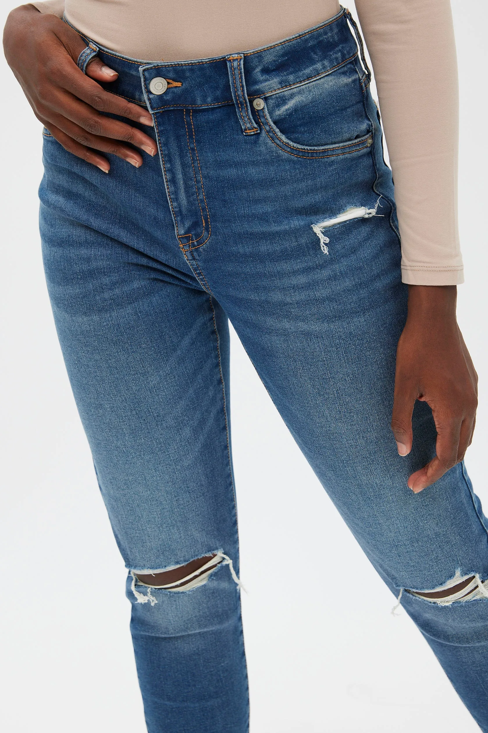 AERO Seriously Stretchy High Rise Jegging