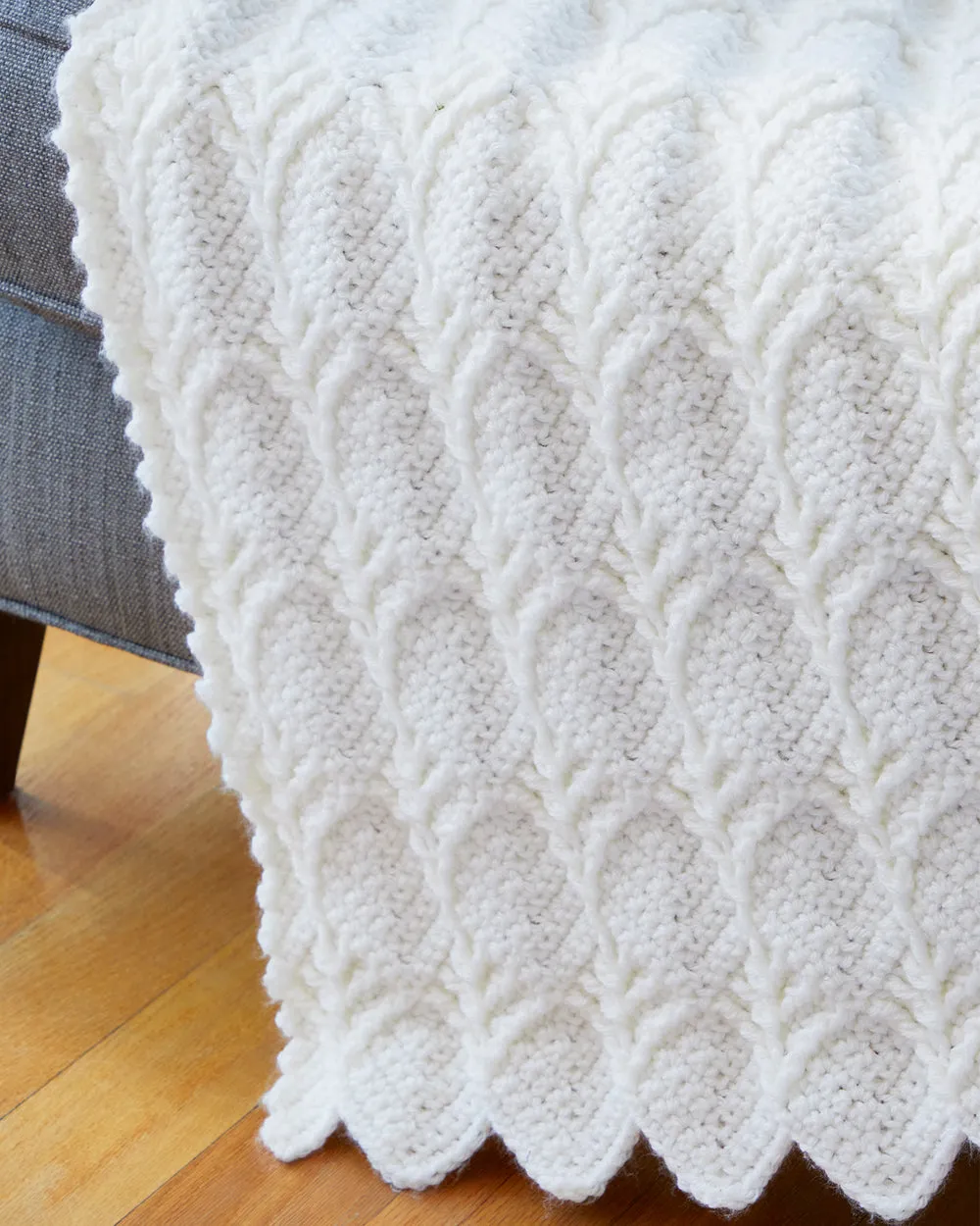 Aran Feathers Throw