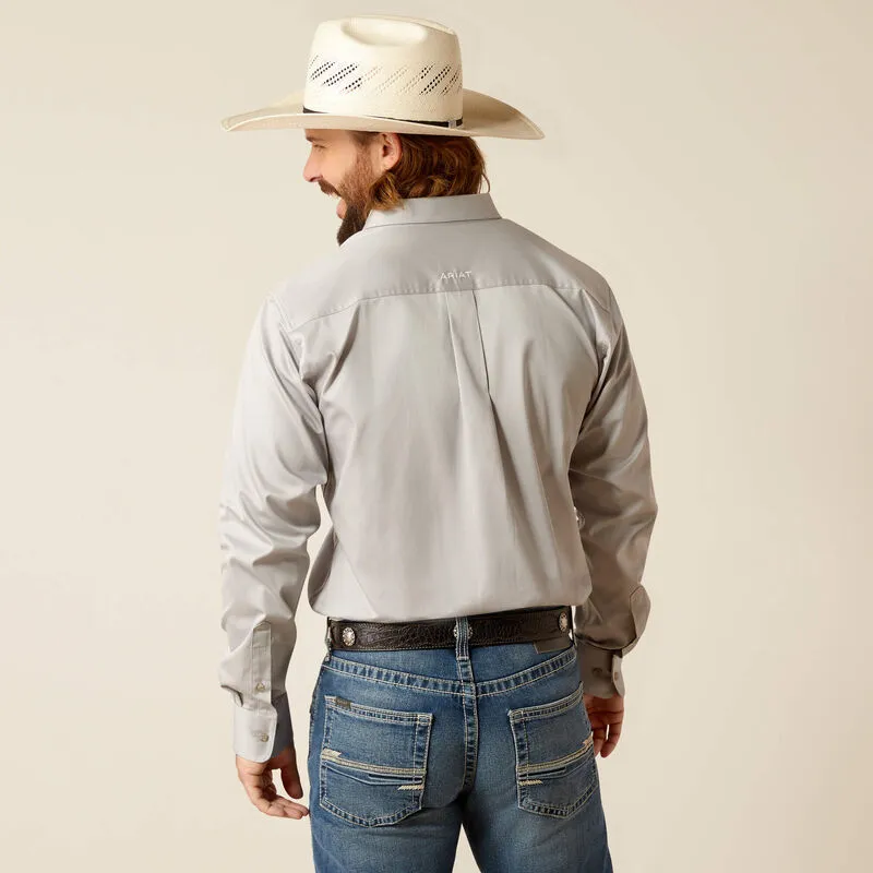 Ariat Men's Tea Logo Twill Fitted Shirt