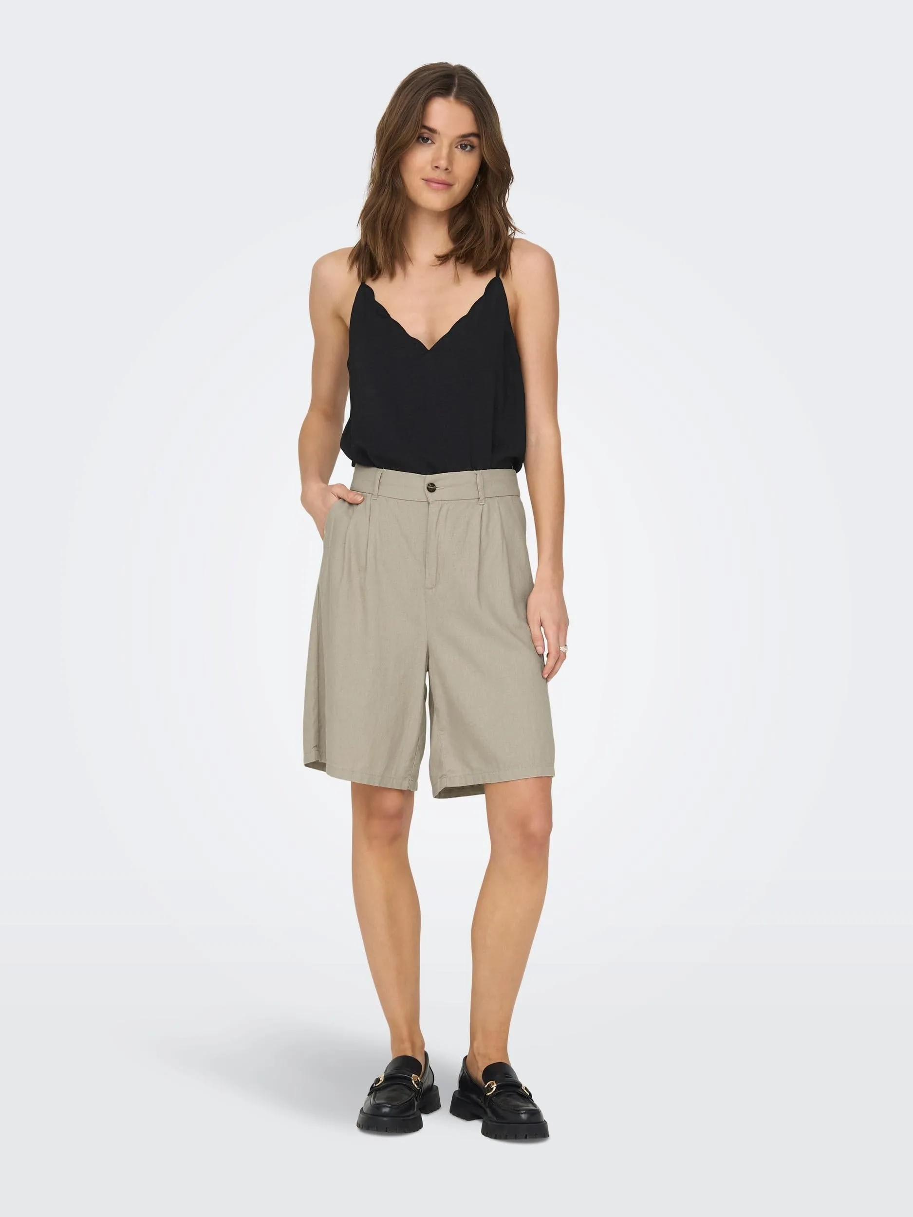 Caro Wide Linen Shorts