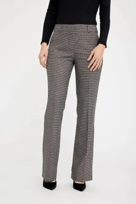 Clara Black Sand Twist