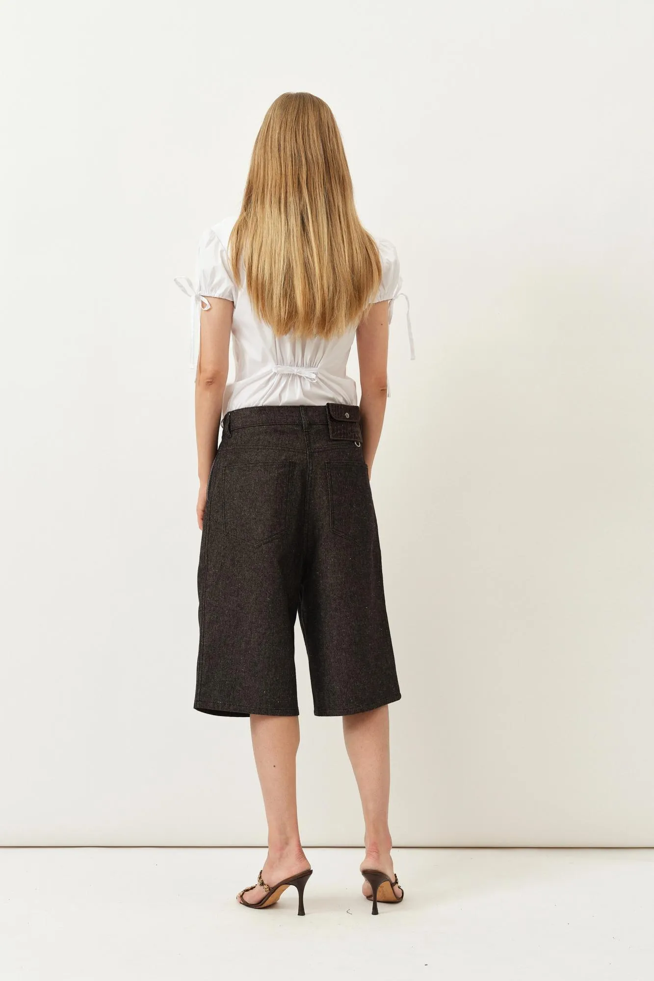Dani Shorts — Black/White