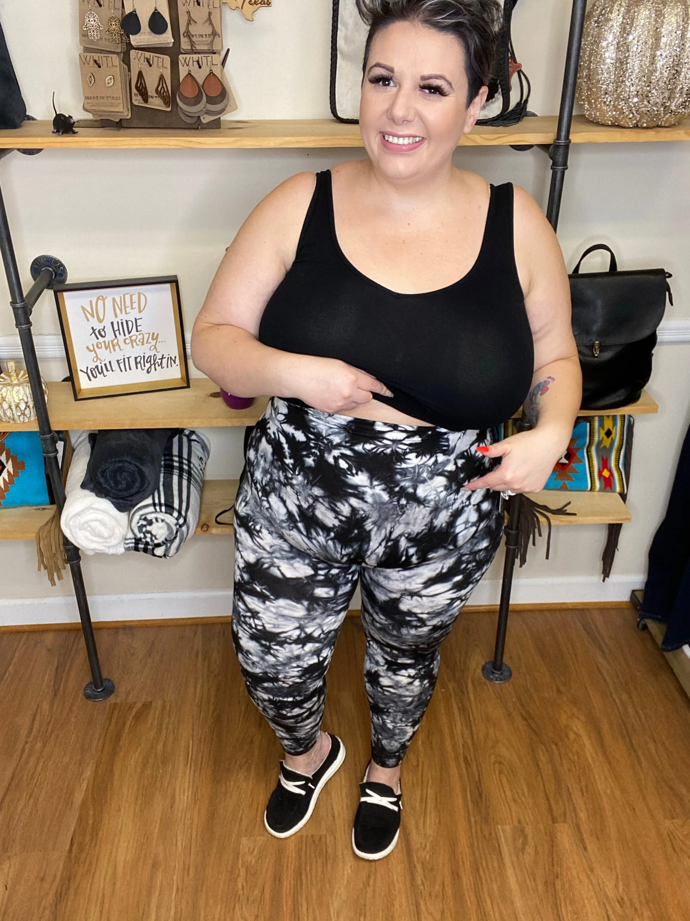 #E02 Swirling Dreams Tie Dye Leggings (BLACK)