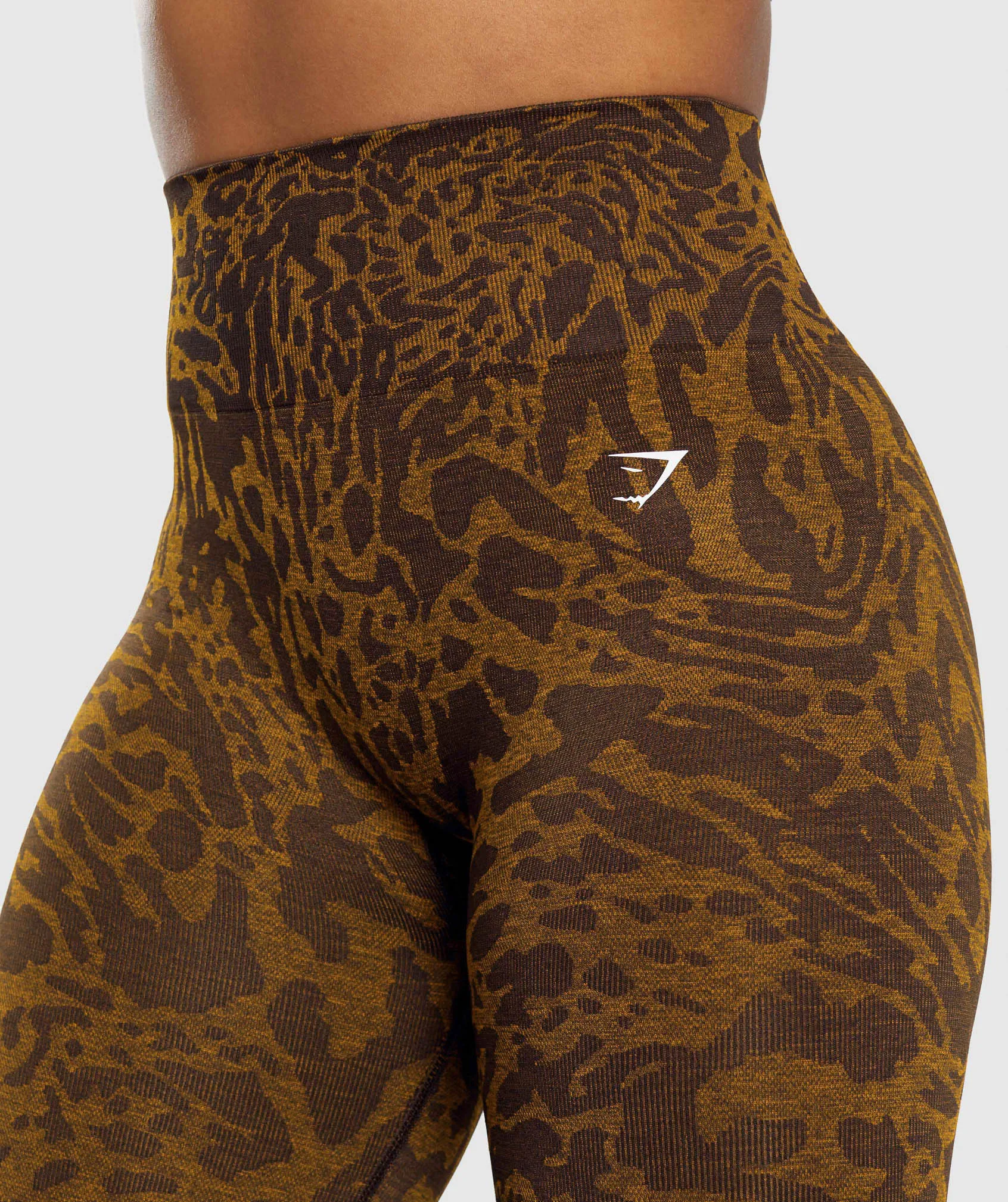 Stylish Gymshark Adapt Seamless Safari Leggings in Archive Brown/Burnt Yellow
