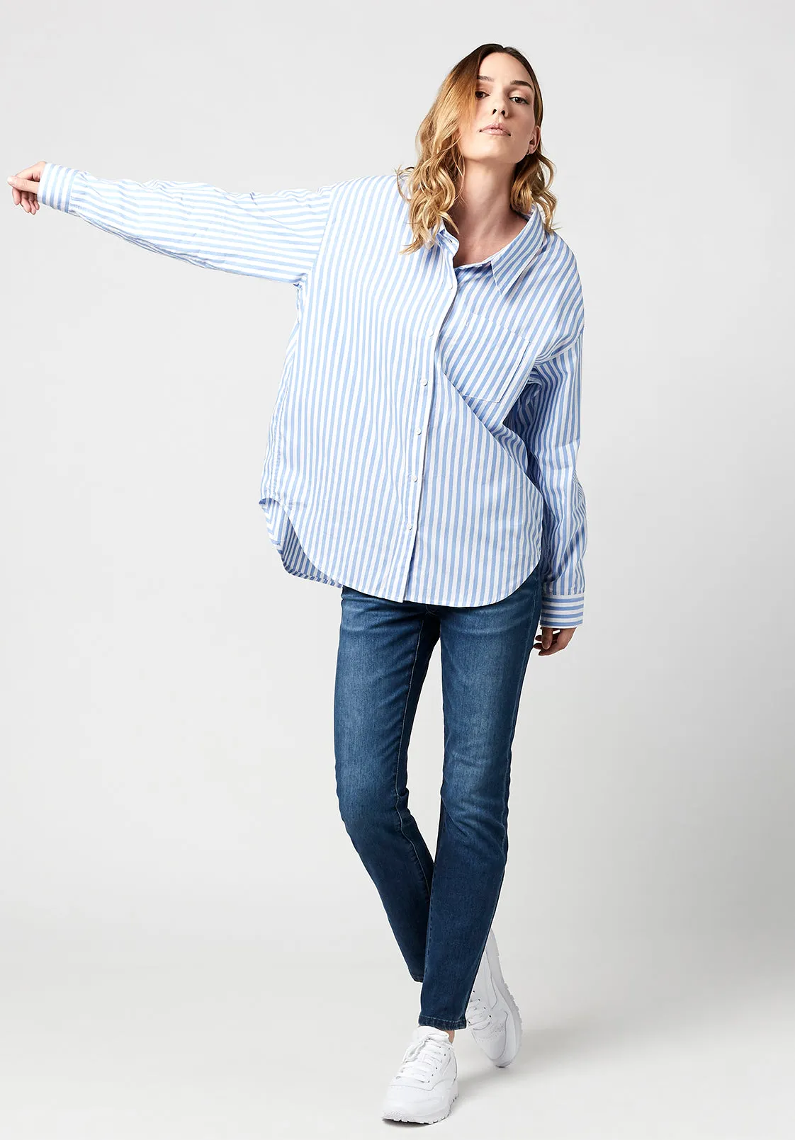 Hayden Women's Oversize Boyfriend Shirt in Striped Blue - WT0614H