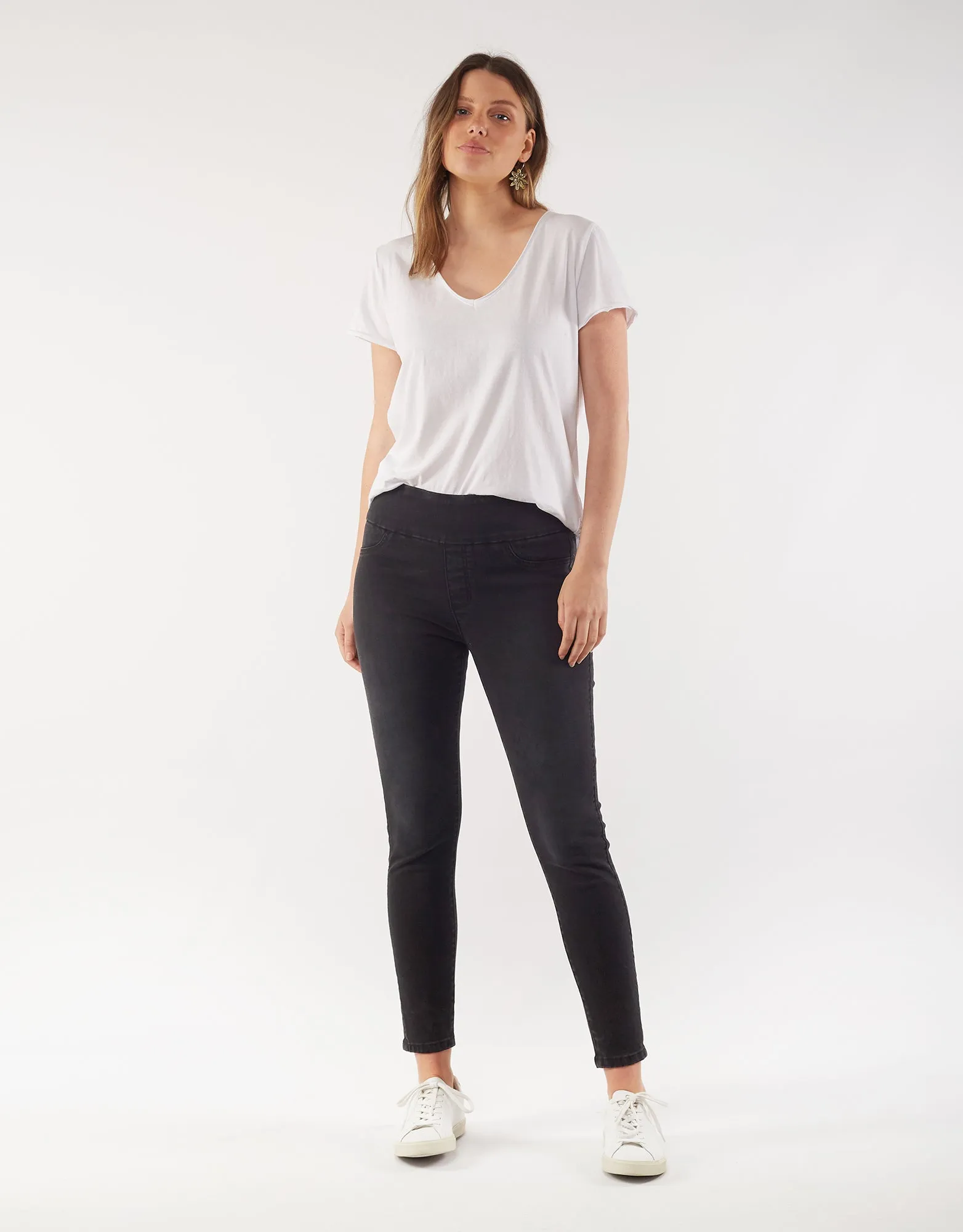Lenny Stretch Washed Black