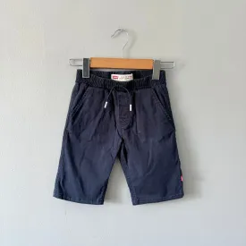 Levi's / Navy half pants / 6Y