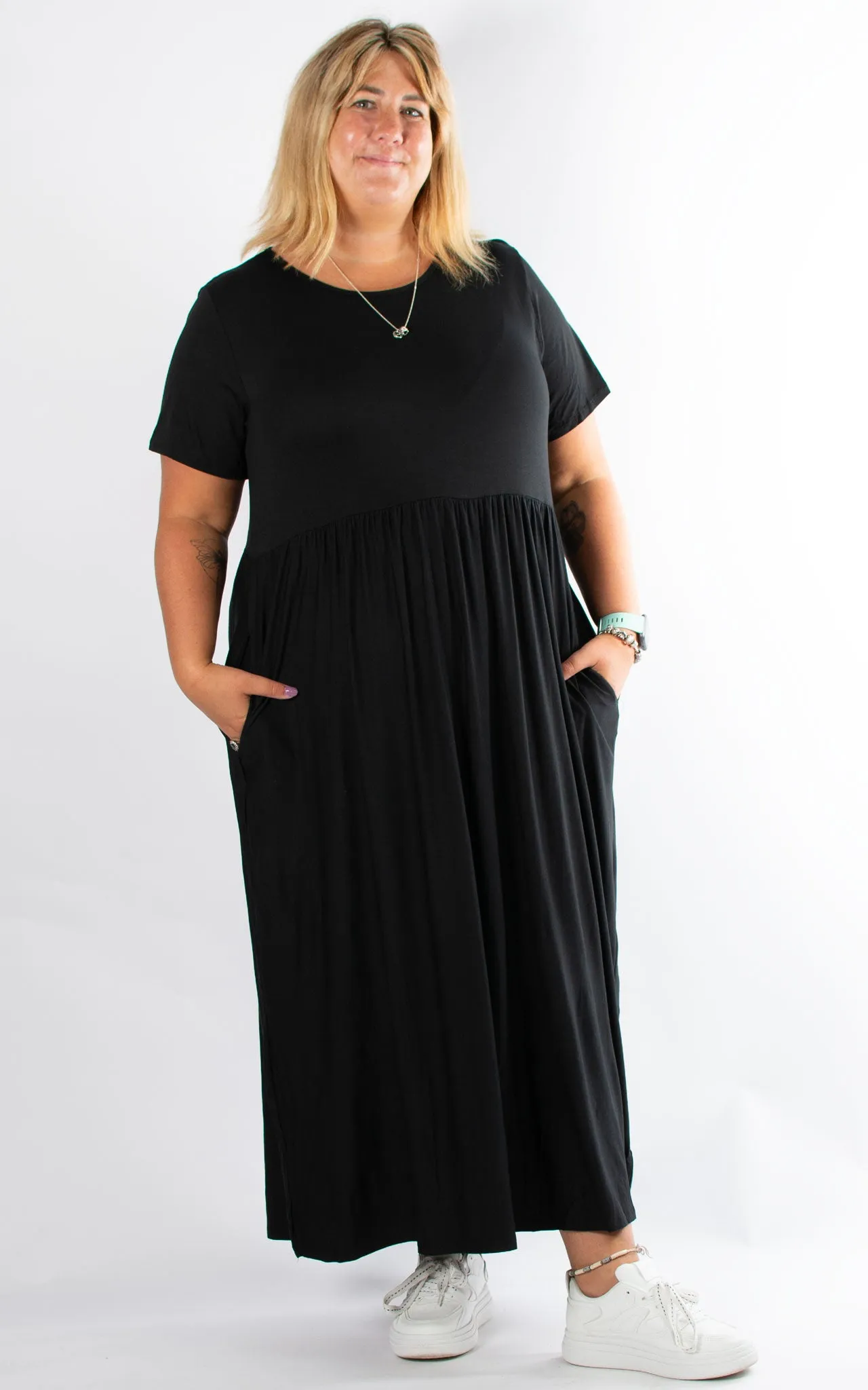 Nova Dress | Black