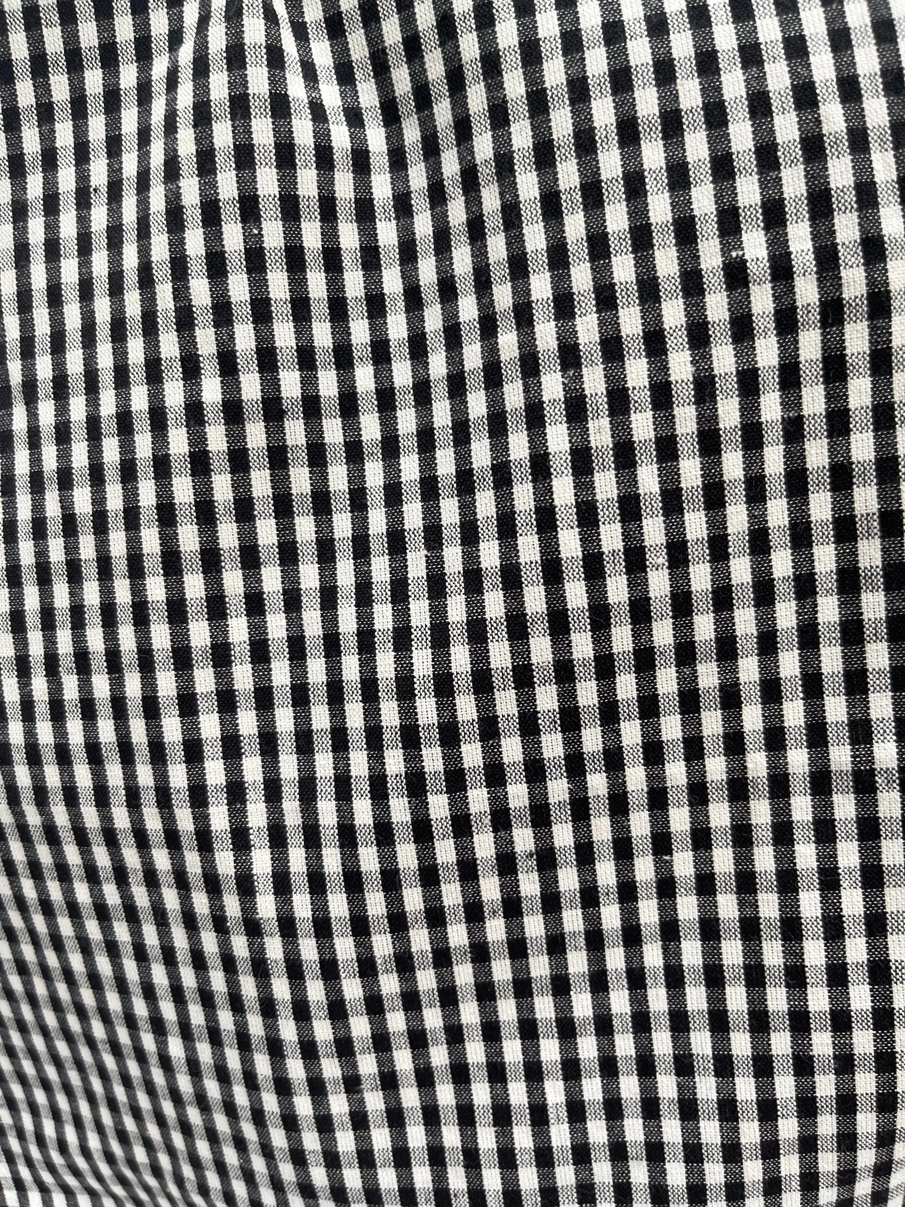 Organic poplin shorts in black gingham
