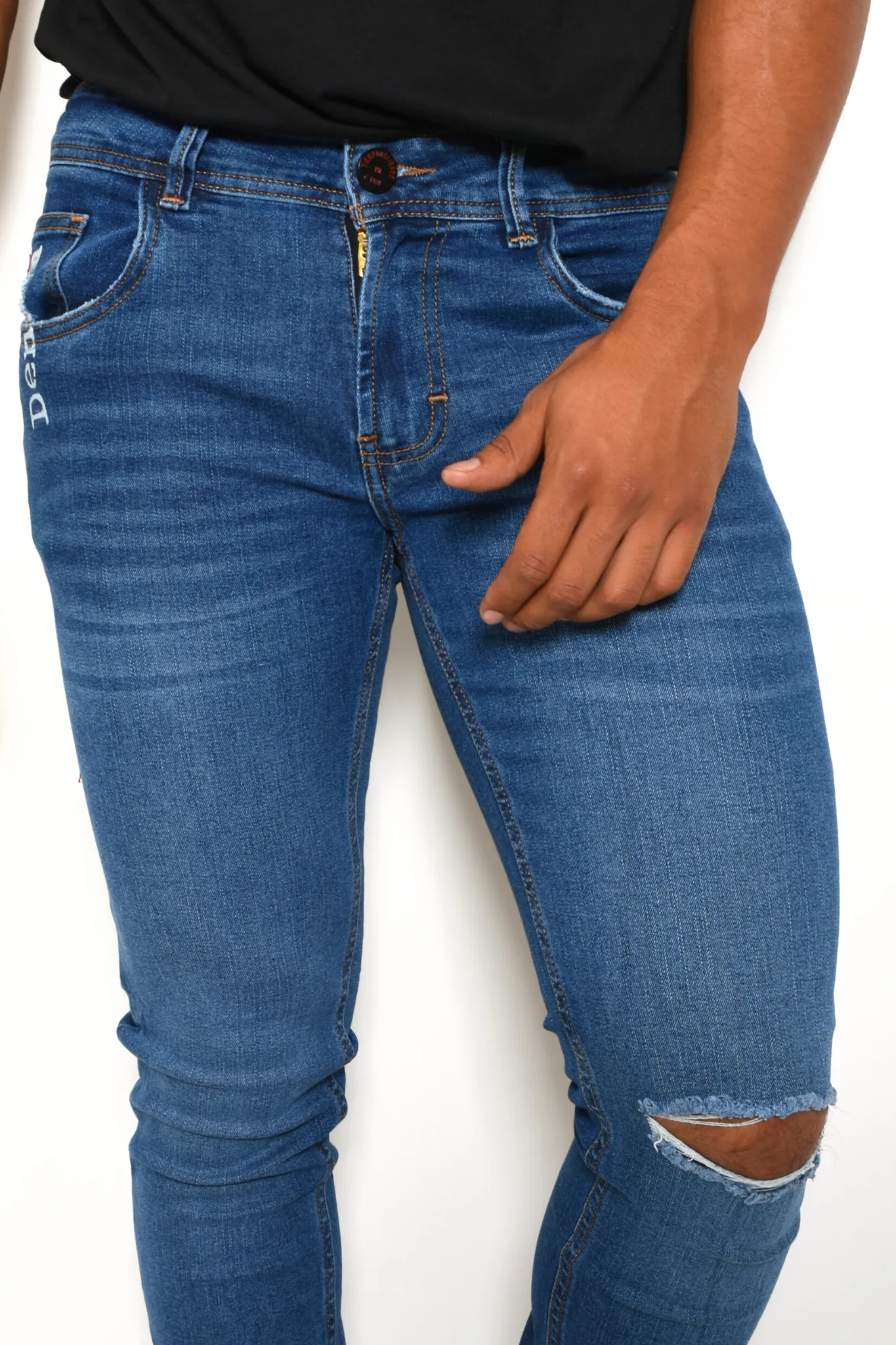 Pantalón de Mezclilla Azul Letras ''Cream Of'' Skinny TPS