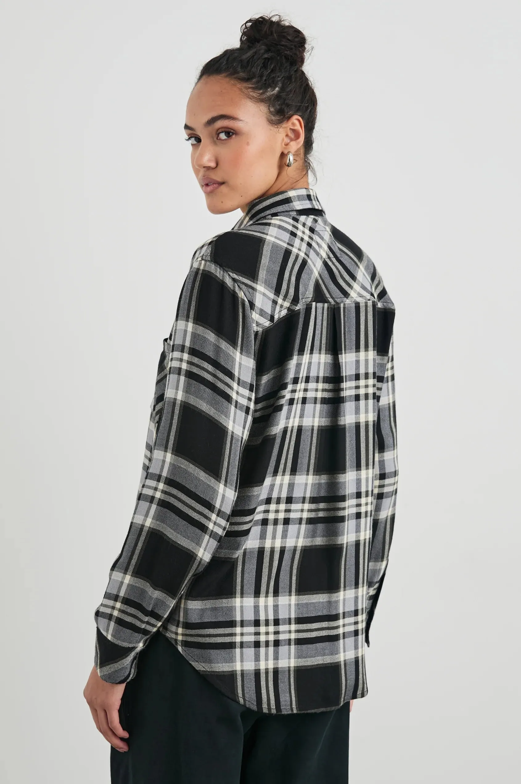 Rails Hunter Ivory Cloud