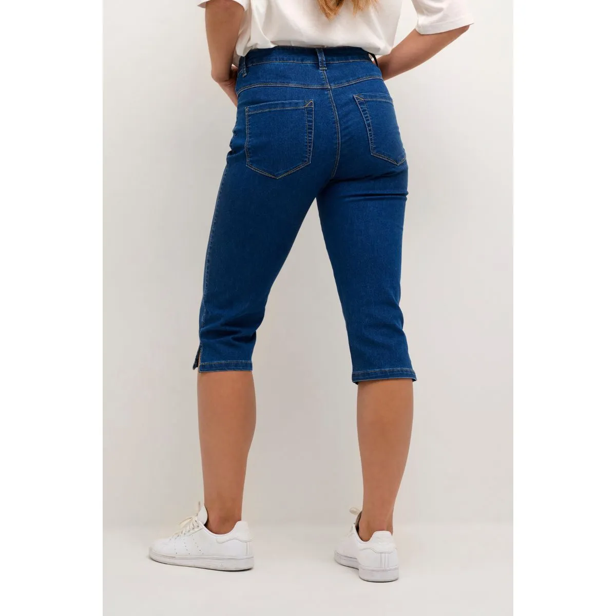 Vicky capri jeans medium blue washed denim